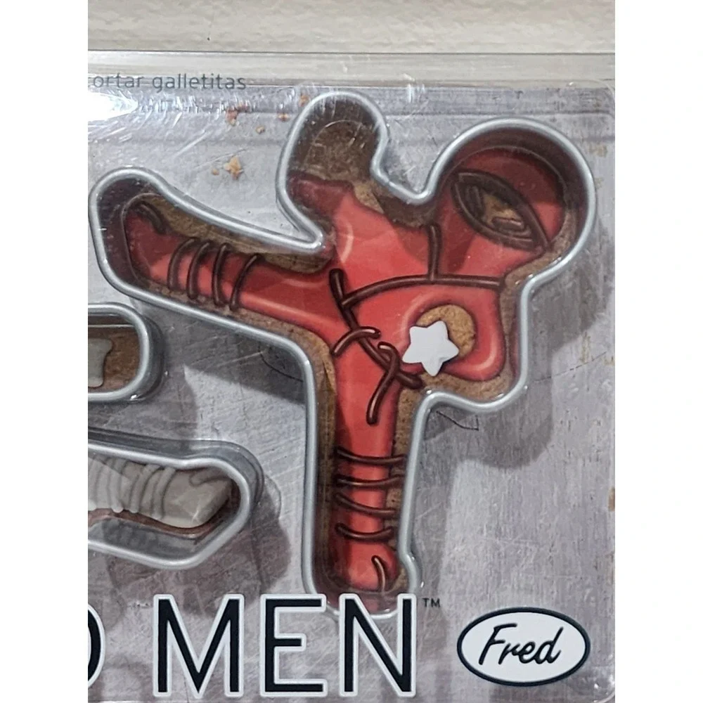 Fred & Friends Ninjabread Men Cookie Cutter They're Cut Out For Action 2010 New